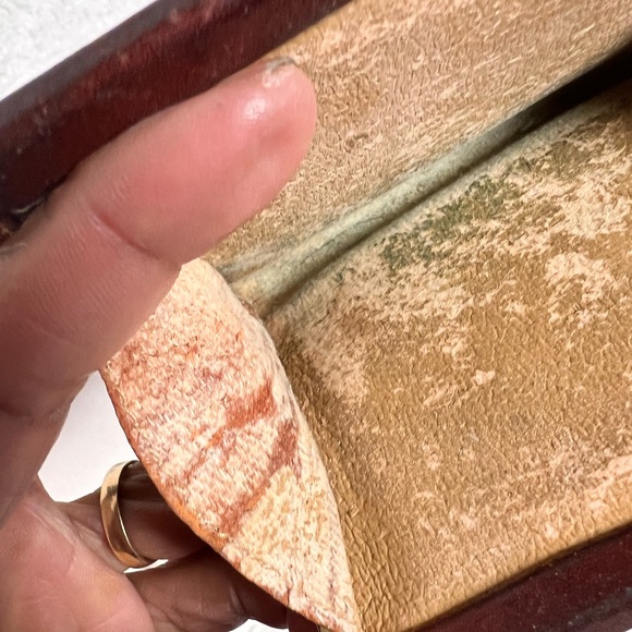 Vintage Dooney & Bourke Orange and Brown Wallet - Picture 9 of 9